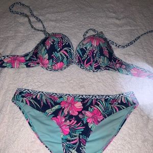 Bathing suit